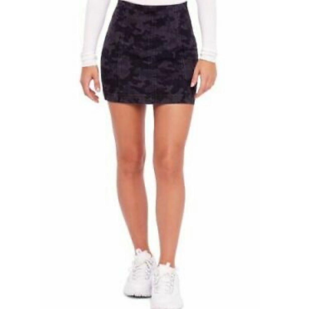 Free People modern femme Camo Skirt